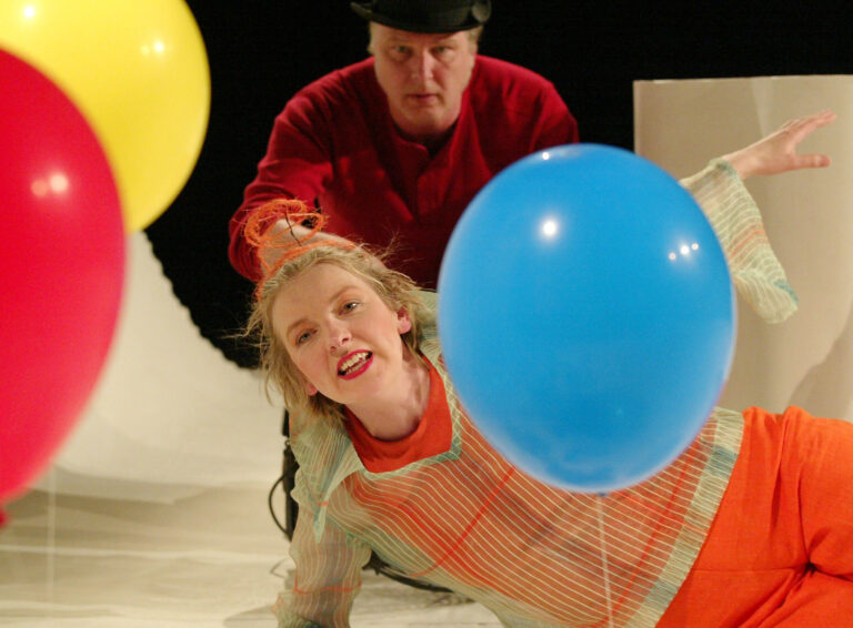 Der Luftballonverkäufer von Roberto Frabetti, gespielt von Theater Wrede.