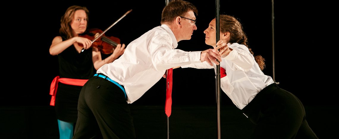theater wrede + Gastspiel meins wird deins von theater monteure (3+ Kinder bis 8 Jahre und Erwachsene)